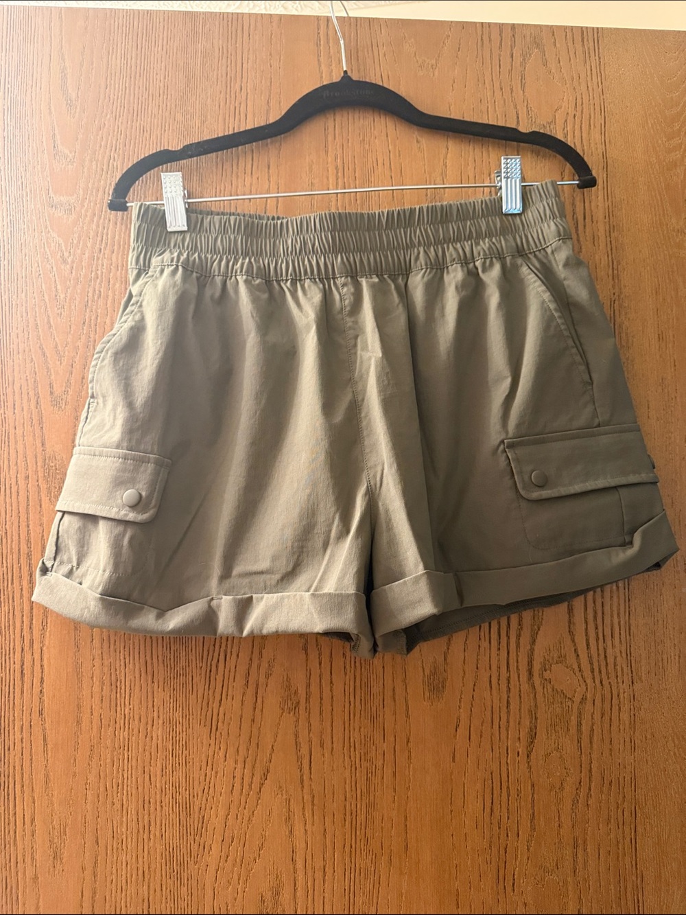 Mondetta Olive Cargo Pocket Shorts